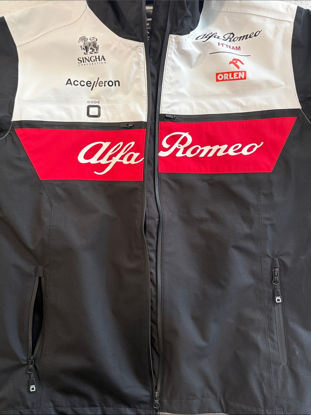 Alfa Romeo Team Men's Black, White & Red Rain Jacket - Picture 3 of 7